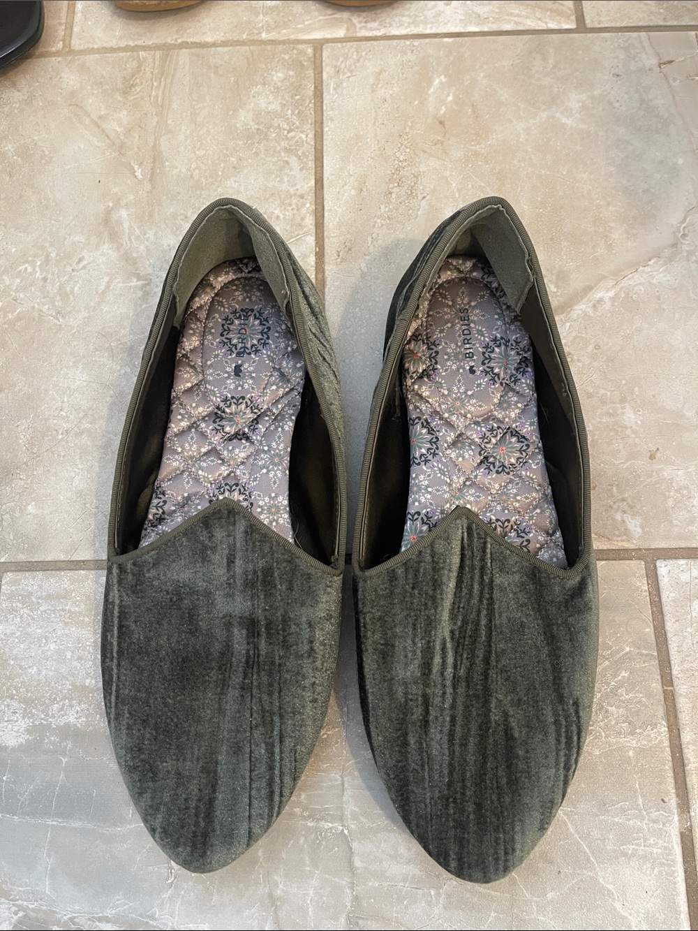 Birdies Shoes The Heron - Olive crushed velvet Slippers Flats size 9.5
